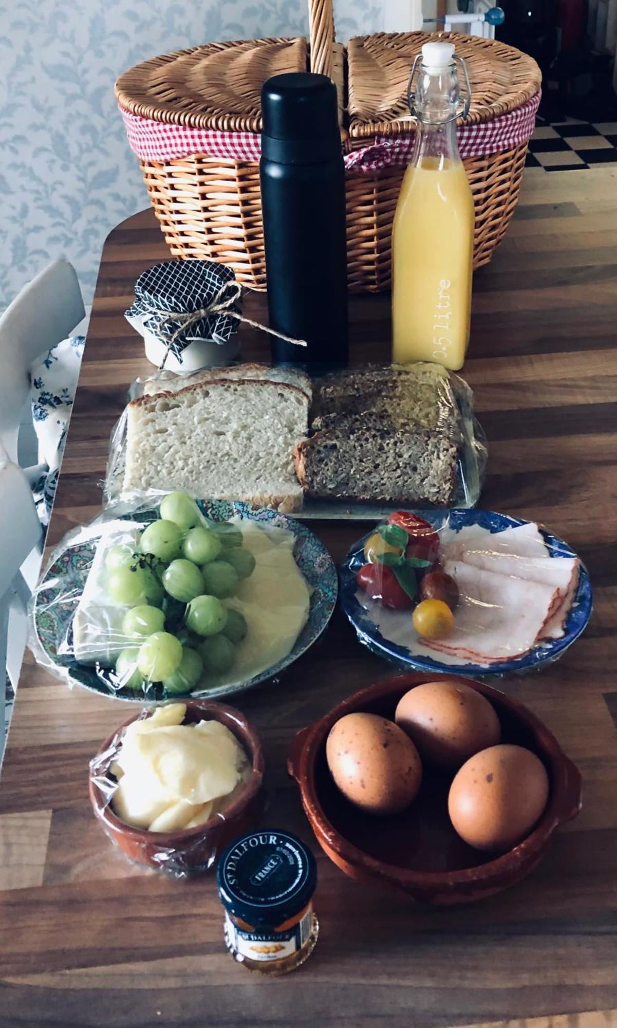 Egen Stuga Och Vedeldad Bastu Linghed Buitenkant foto